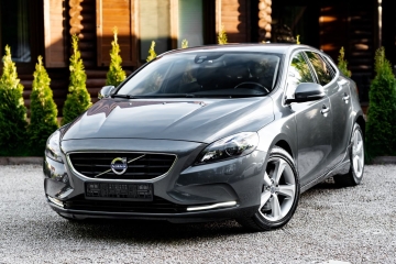 2.5T 254KM CITY SAFETY Xenon LED Kamera Navi Tempoamt Skóra HEICO